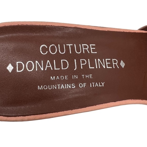 Donald J Pliner Tan Perforated Kitten Heel Sandals Size 9 Women’s - Picture 2 of 9